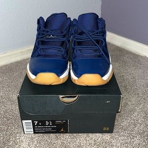 Air Jordan 11 Retro Low GS ‘Navy Gum’